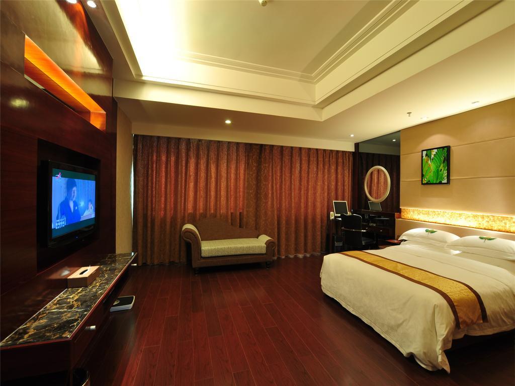Hainan Hongyun Hotel Хайкоу Екстериор снимка